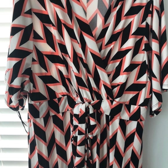 Long dres, coral, black and white - Picture 3 of 3